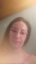 cruellathebills webcam model stream image