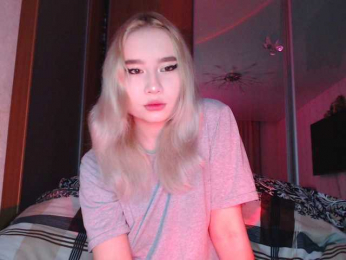 LilCharliey webcam model stream image