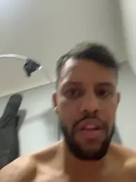 Novinhofalcon webcam model stream image