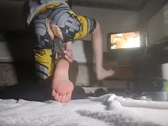 Cushington webcam stripchat model stream image