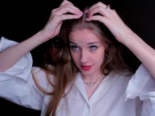 Udele Grindels webcam model stream image