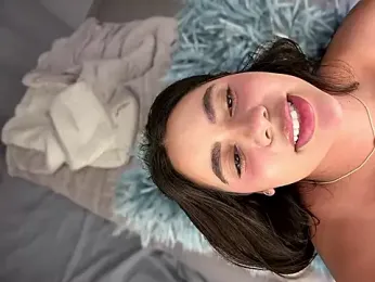 Aryrosee webcam model stream image