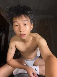 Joey11110 webcam stripchat model stream image