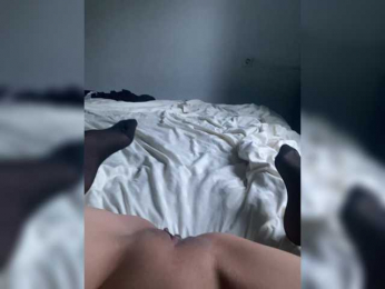 brianarey3 webcam bongacams model stream image