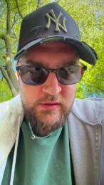 mrniceguy_hot webcam cam4 model stream image