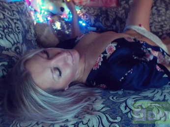 mimi_ webcam bongacams model stream image