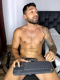 Sweet_and_caramel webcam model stream image
