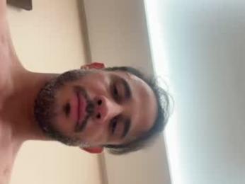 latino_rodri webcam preview