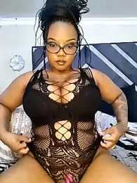 Spotty_Coochie webcam model stream image