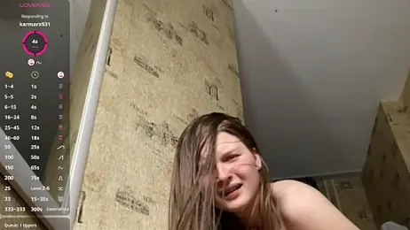 LongChillGerl webcam model stream image