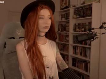 loony_moony webcam chaturbate model stream image