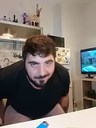 bear_skinny webcam model stream image