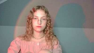 crazy_c_urly webcam cam4 model stream image
