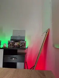 Your_Honeey webcam model stream image