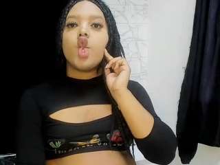 shanayakops-rs webcam camsoda model stream image