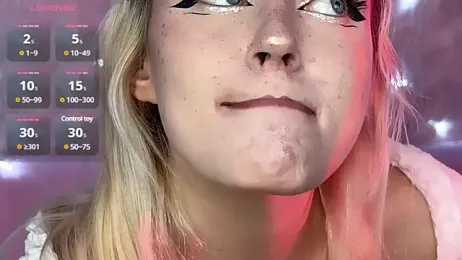 Oliviasan webcam model stream image
