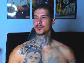 Jiro Kenji webcam model stream image