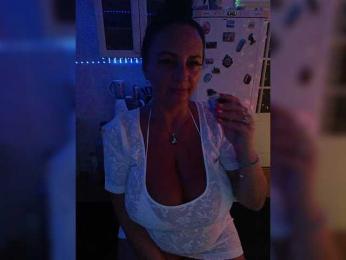 Lana73 webcam model stream image