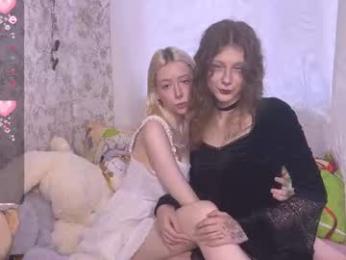 l1ttlekiki webcam model stream image
