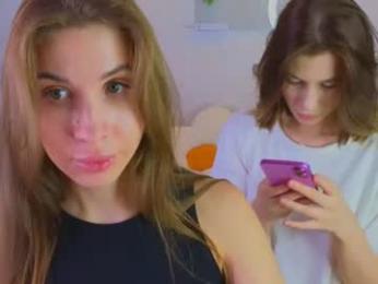 leylalin webcam model stream image