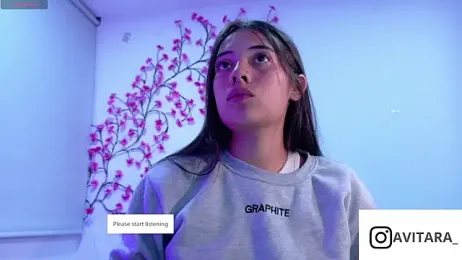 vanesita_ webcam model stream image