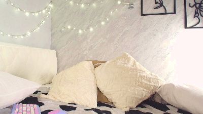 LilianSwall webcam model stream image