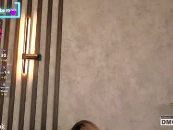 holl1would webcam chaturbate model stream image