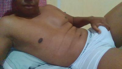Is_luz webcam model stream image