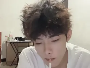xiaochen2563 webcam model stream image