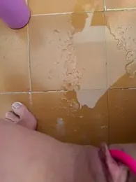 Wet-Pussycat webcam model stream image