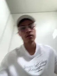 TavoHot_ webcam model stream image