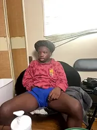 YourLittleBoyfriend webcam model stream image