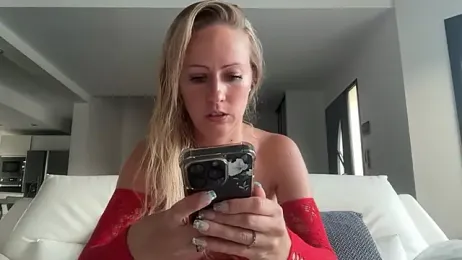Emmy_frenchie webcam model stream image