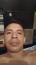 Pucho8920 webcam model stream image