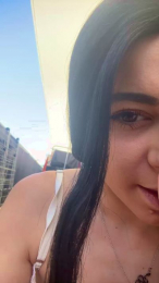 Petite_moi webcam model stream image