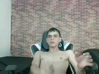 zacariass_ webcam model stream image