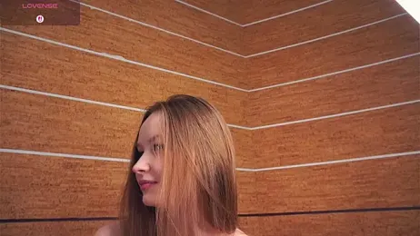 OnaZiroge webcam model stream image