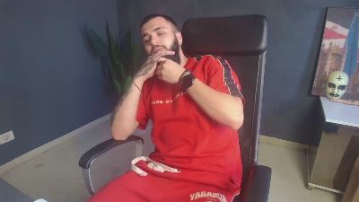 OscarWills webcam cam4 model stream image