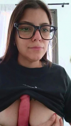 Lilylovexx webcam model stream image