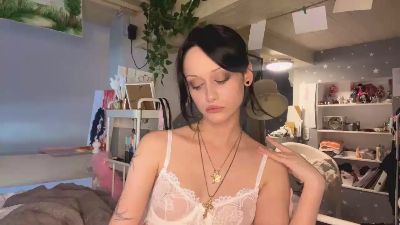 JohanneTorn webcam model stream image