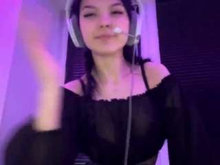 camillemoreau webcam model stream image