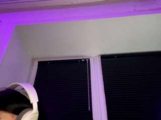 camillemoreau webcam model stream image