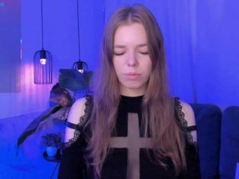 Tina-Taylor webcam bongacams model stream image