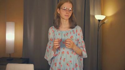 MertieAlie webcam model stream image