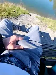 rezzzze webcam model stream image