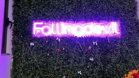 realhotfallingdevil webcam model stream image