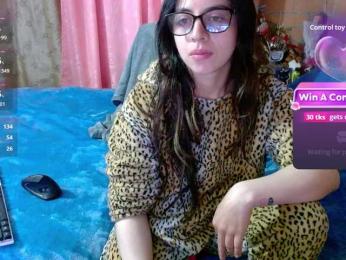 Maggie-Fox webcam bongacams model stream image