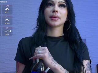 Nova Pearl webcam flirt4free model stream image