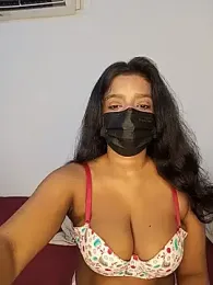 Black_bee8 webcam stripchat model stream image