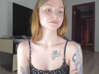 malenagold webcam camsoda model stream image